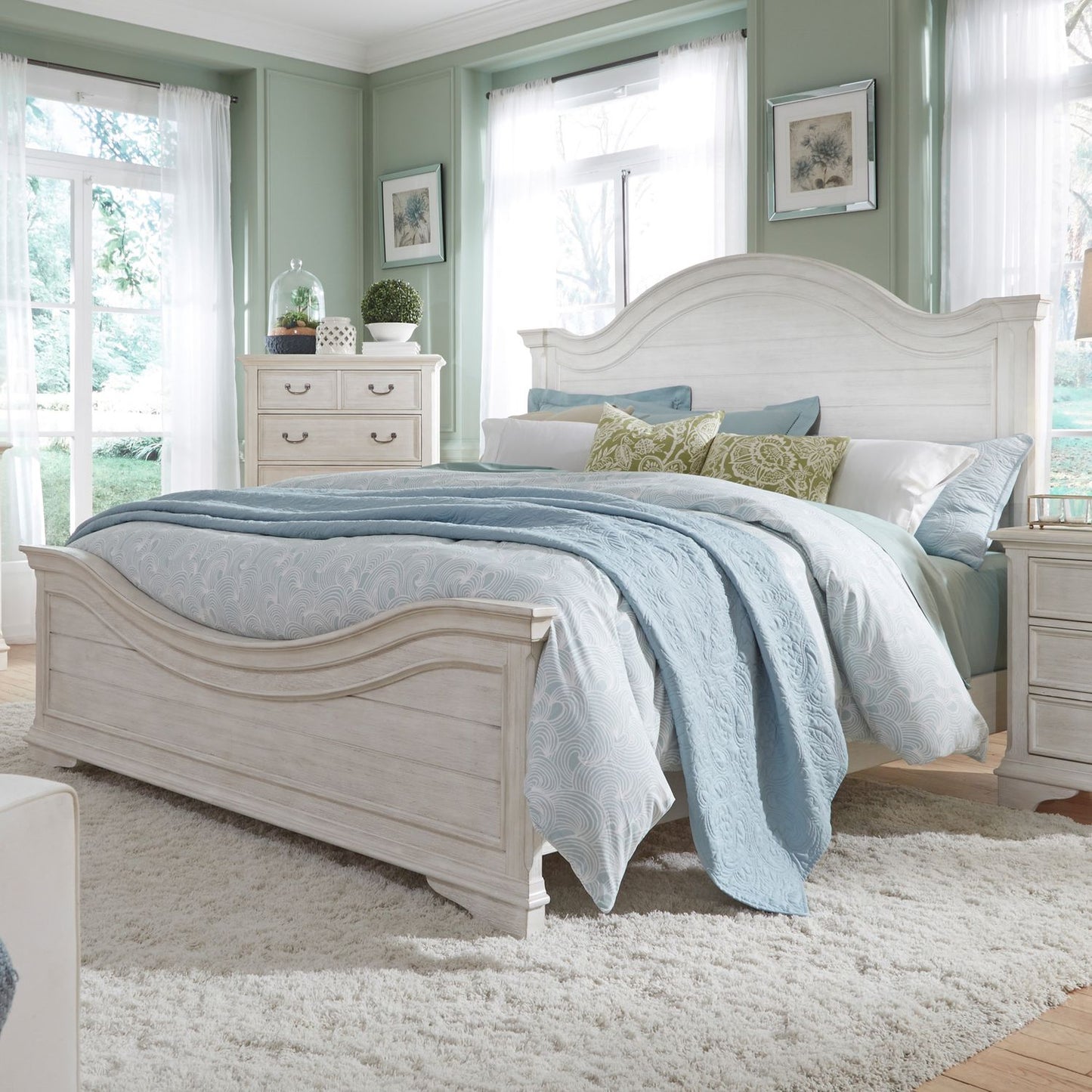 Bayside - Queen Panel Bed