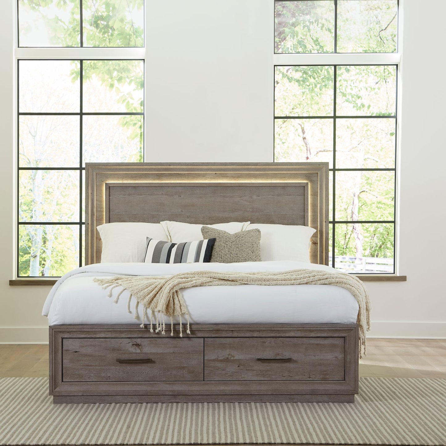 Horizons - Queen Storage Bed