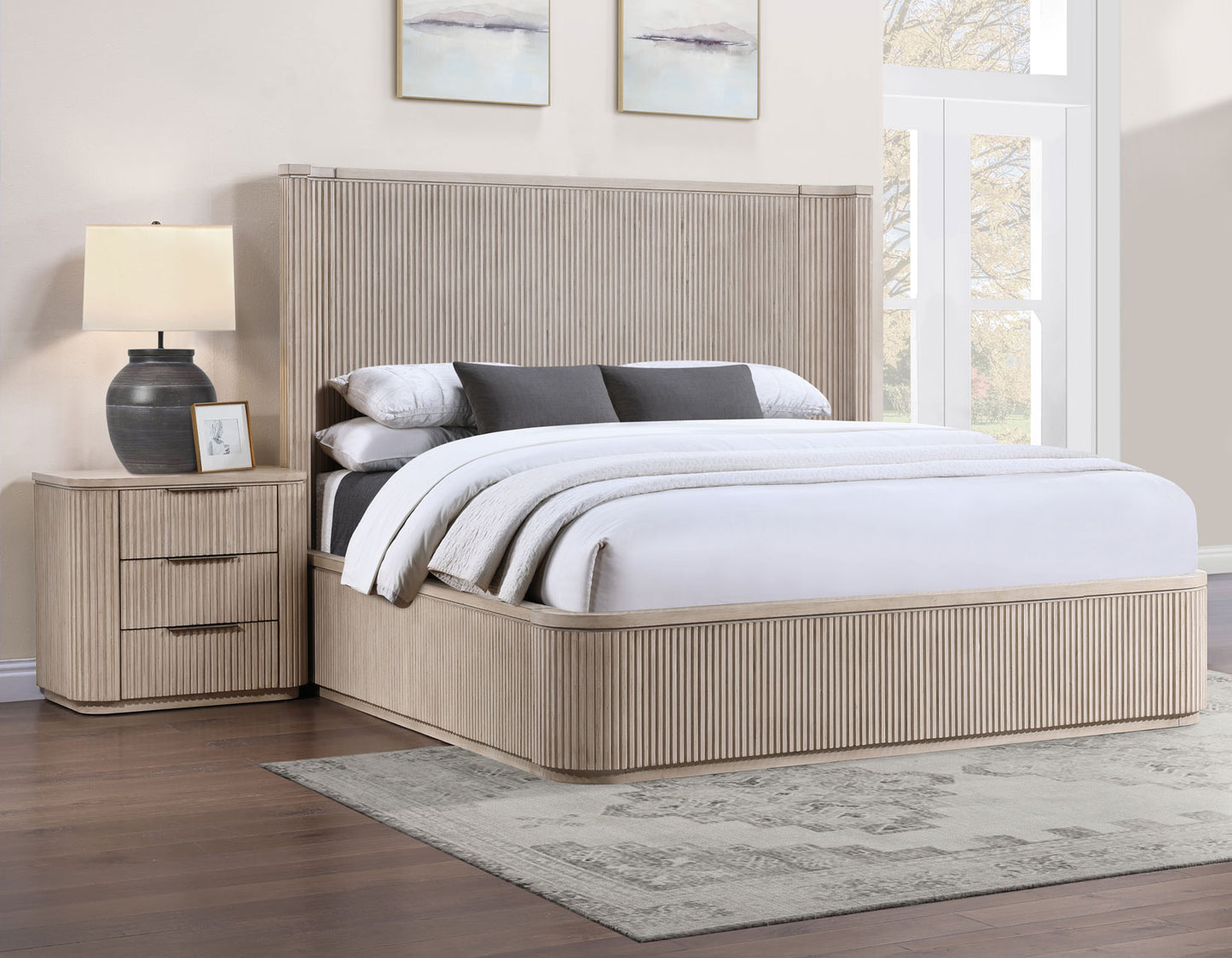 Henry Reeded Queen 4-Piece Bedroom Set, Tan Finish