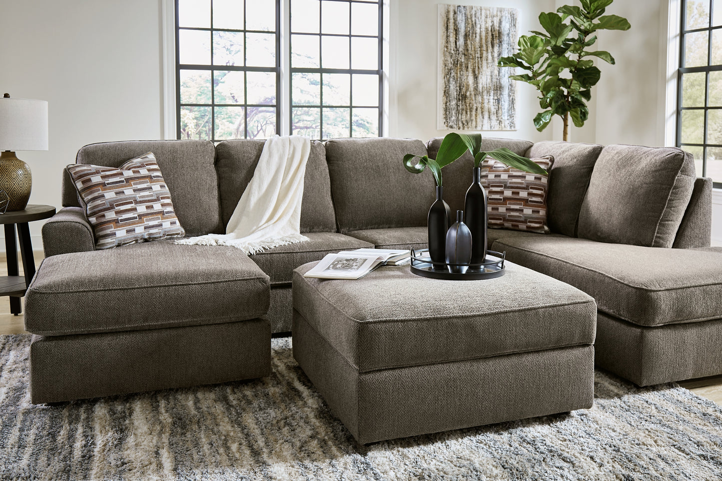 O'Phannon 2-Piece Sectional with Ottoman