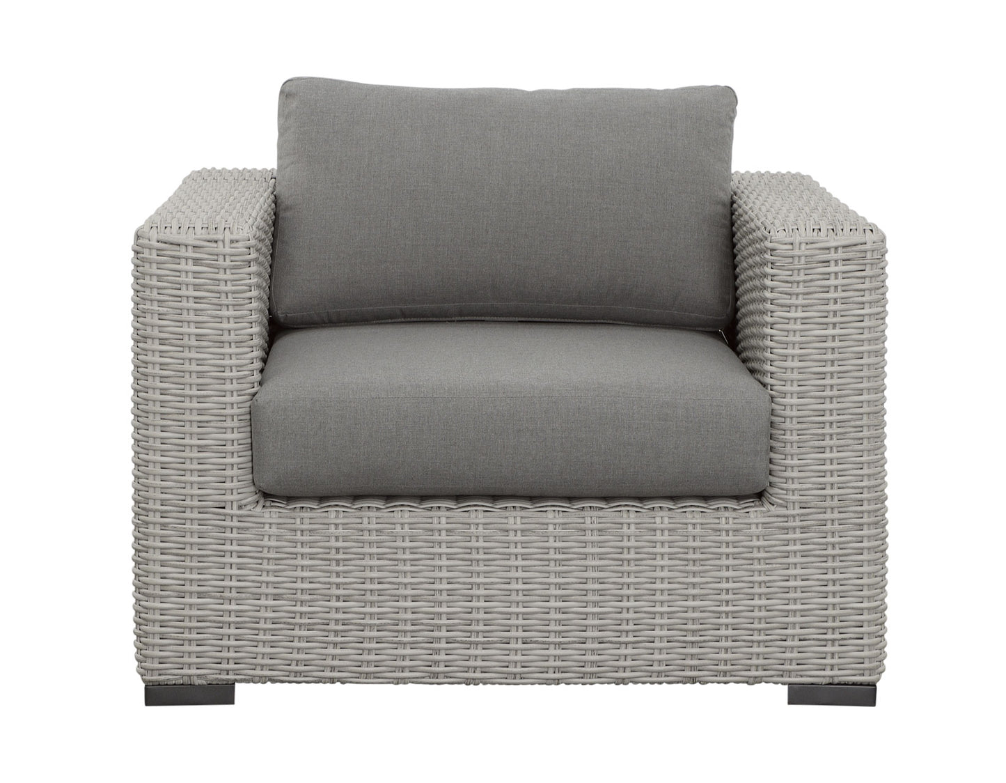 Blakley Lounge Chair w/ .5 Round Wicker