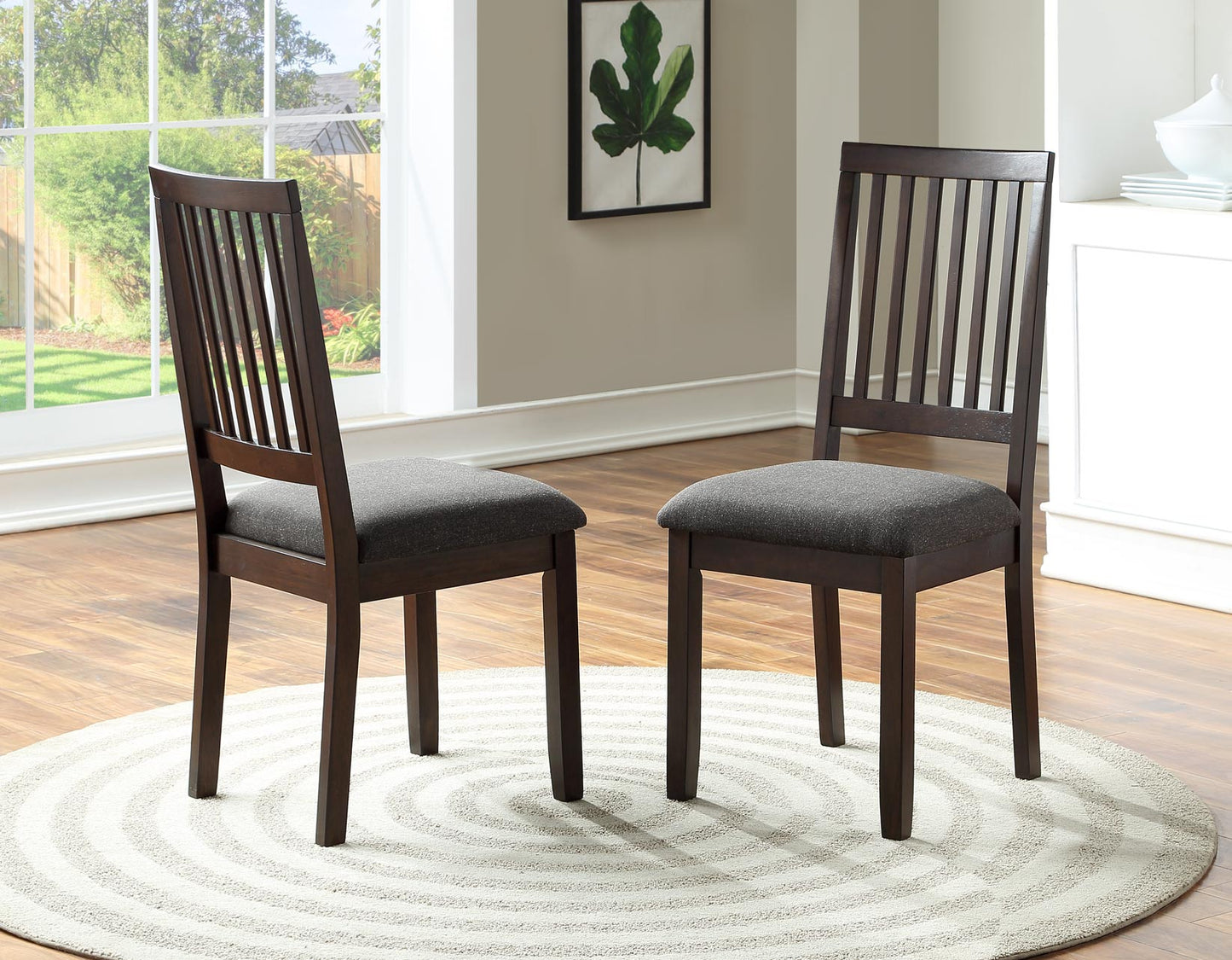 Yorktown 7-Pack Dining
(Set Includes Table & 6 Dining Chairs)